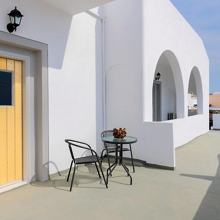 Anthelea Santorini Hotel Pyrgos Kallistis Bagian luar foto