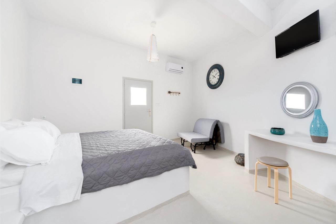 Anthelea Santorini Hotel Pyrgos Kallistis Bagian luar foto