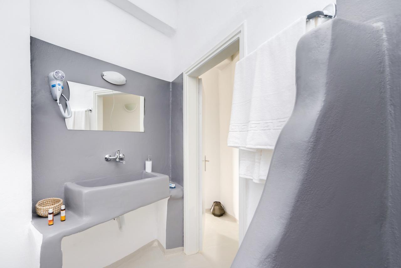 Anthelea Santorini Hotel Pyrgos Kallistis Bagian luar foto