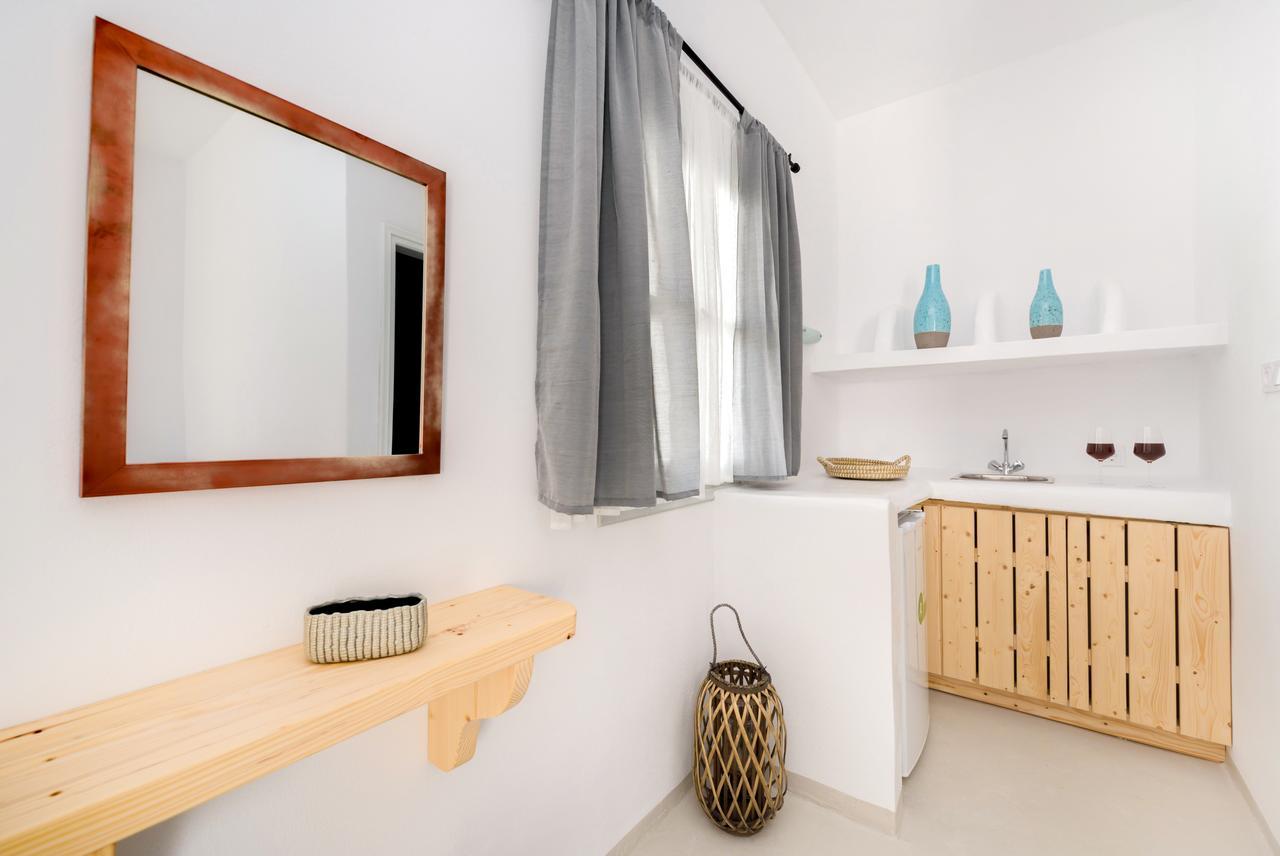 Anthelea Santorini Hotel Pyrgos Kallistis Bagian luar foto