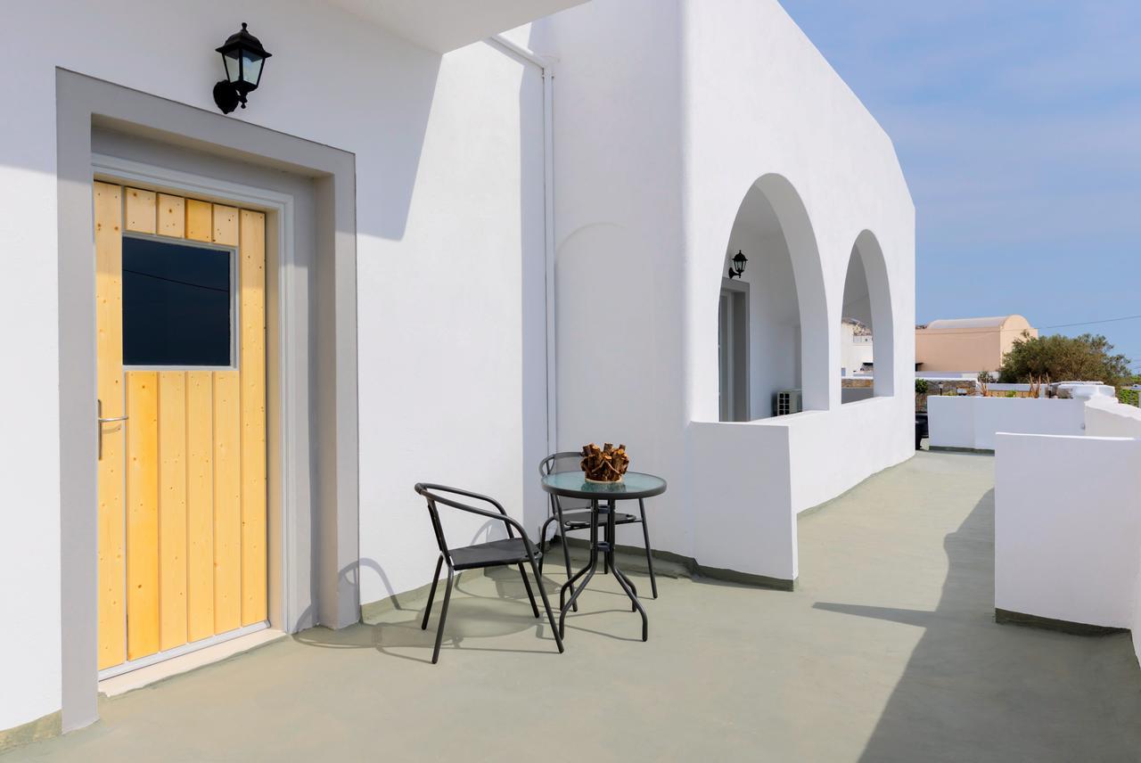 Anthelea Santorini Hotel Pyrgos Kallistis Bagian luar foto