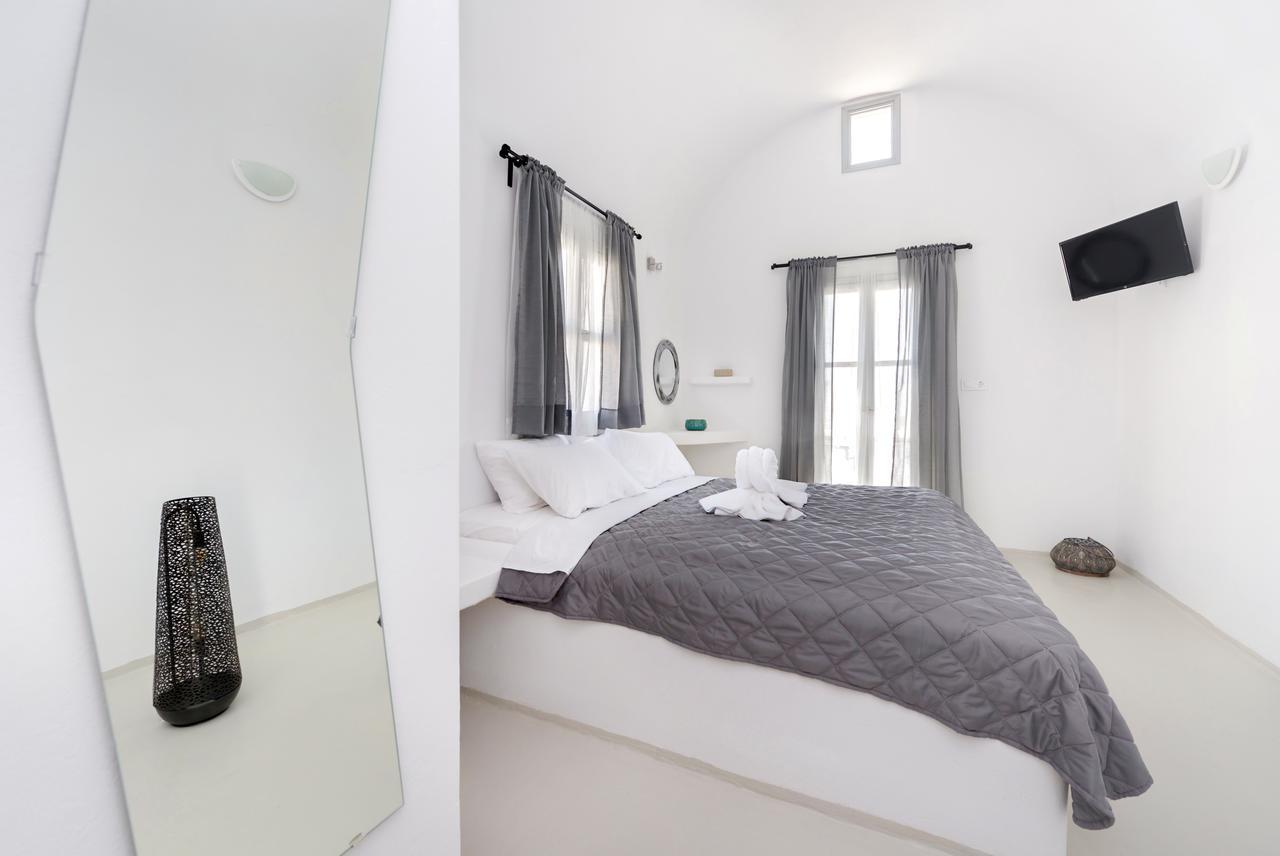 Anthelea Santorini Hotel Pyrgos Kallistis Bagian luar foto
