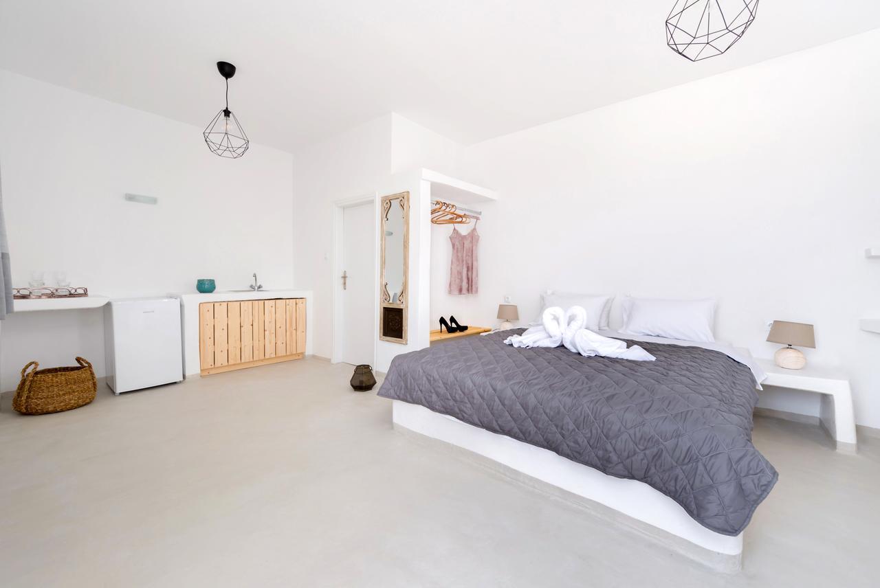 Anthelea Santorini Hotel Pyrgos Kallistis Bagian luar foto