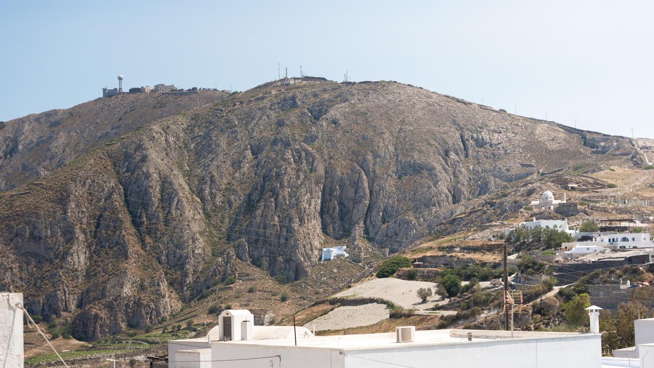 Anthelea Santorini Hotel Pyrgos Kallistis Bagian luar foto
